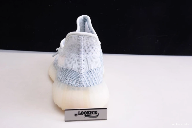 White Yeezy Cloud FW3043 350 Adidas V2 Boost 0710
